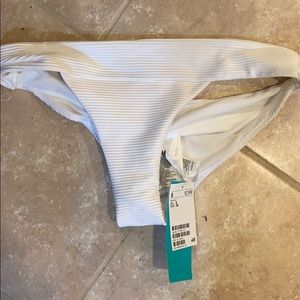 Bikini bottoms never worn